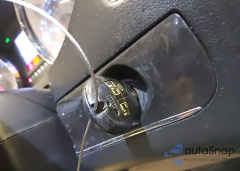 2015 Chrysler Town & Country Touring from USA, damaged, VIN 2C4RC1BG4FR577336